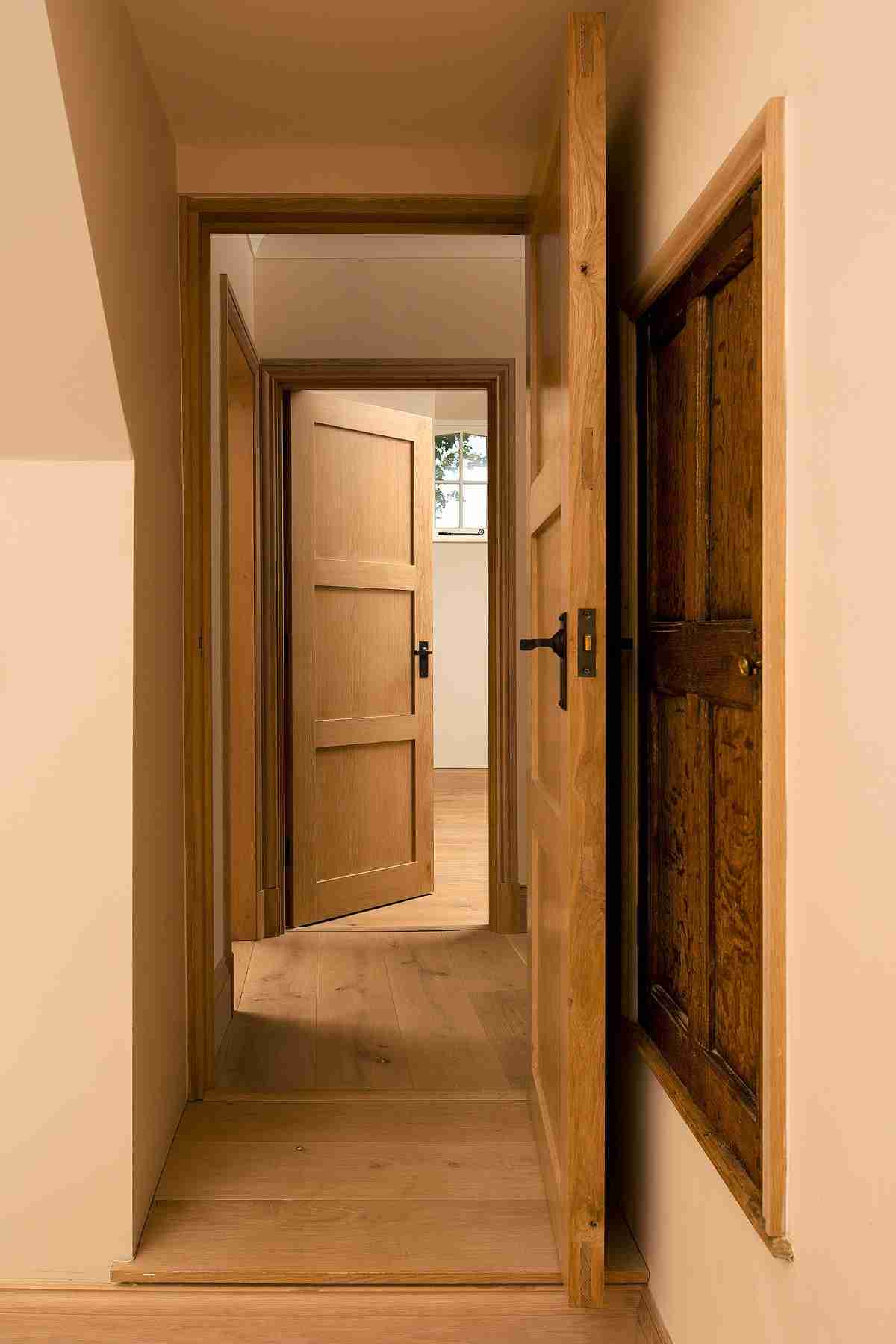Oak doors, bespoke joinery, Oxfordshire, timber doors, custom doors, interior design, hallway, wooden doors, traditional doors.